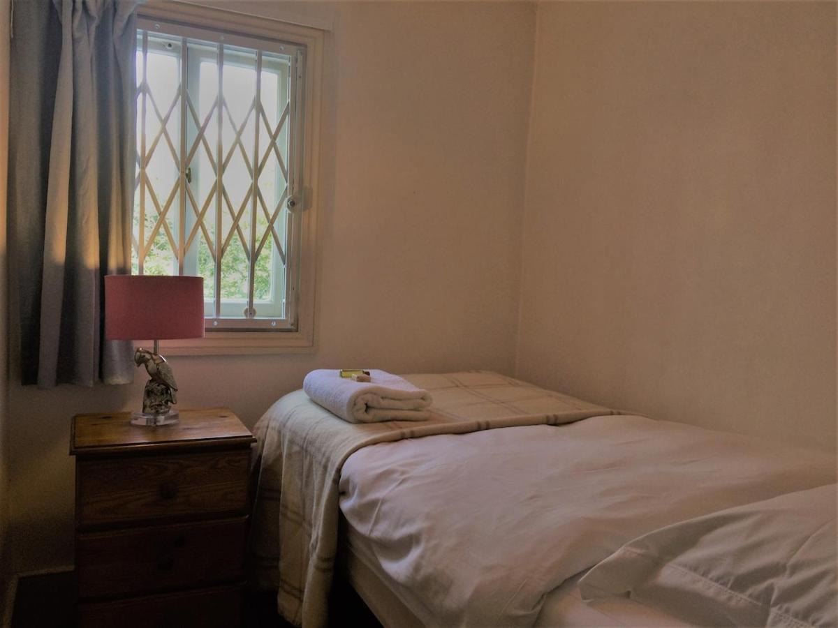Notting Hill Charm -Sleeps 5 - Urban Retreat Διαμέρισμα Λονδίνο Εξωτερικό φωτογραφία