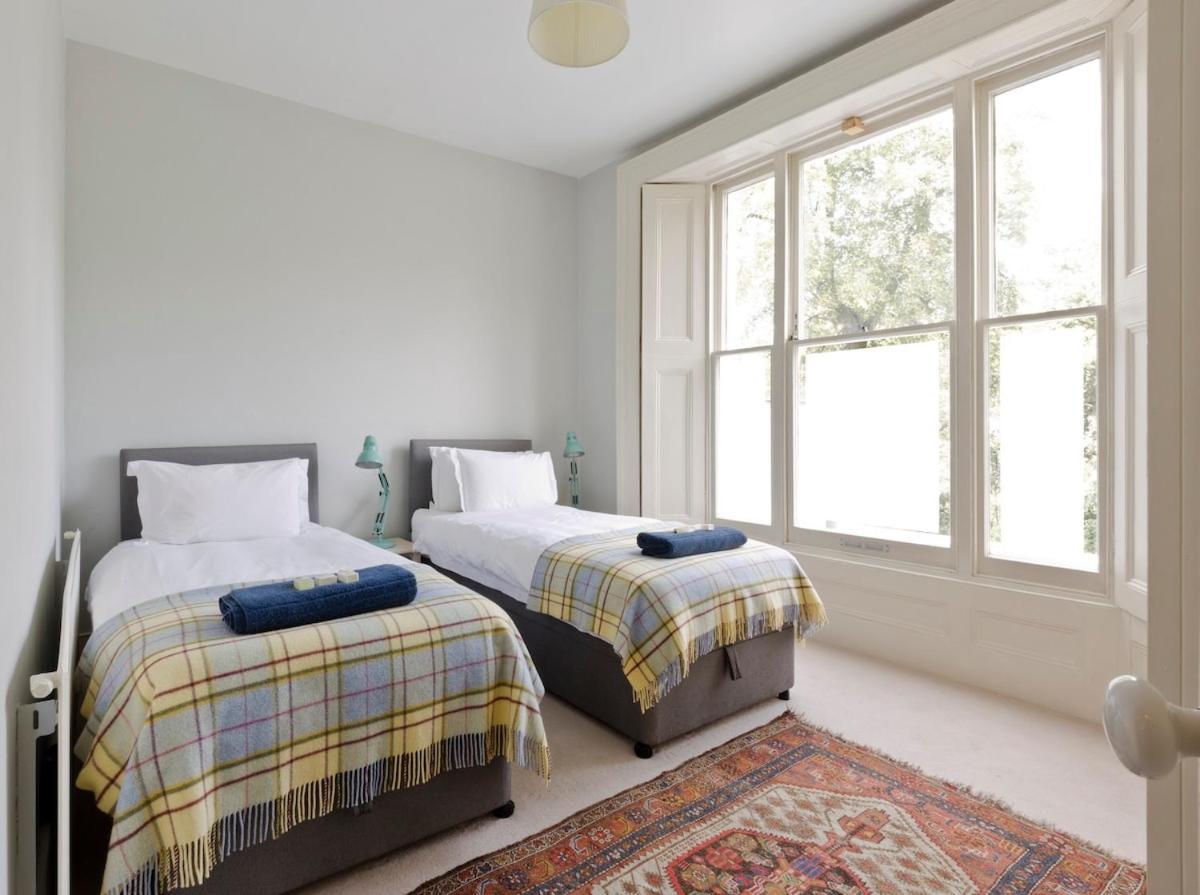 Notting Hill Charm -Sleeps 5 - Urban Retreat Διαμέρισμα Λονδίνο Εξωτερικό φωτογραφία