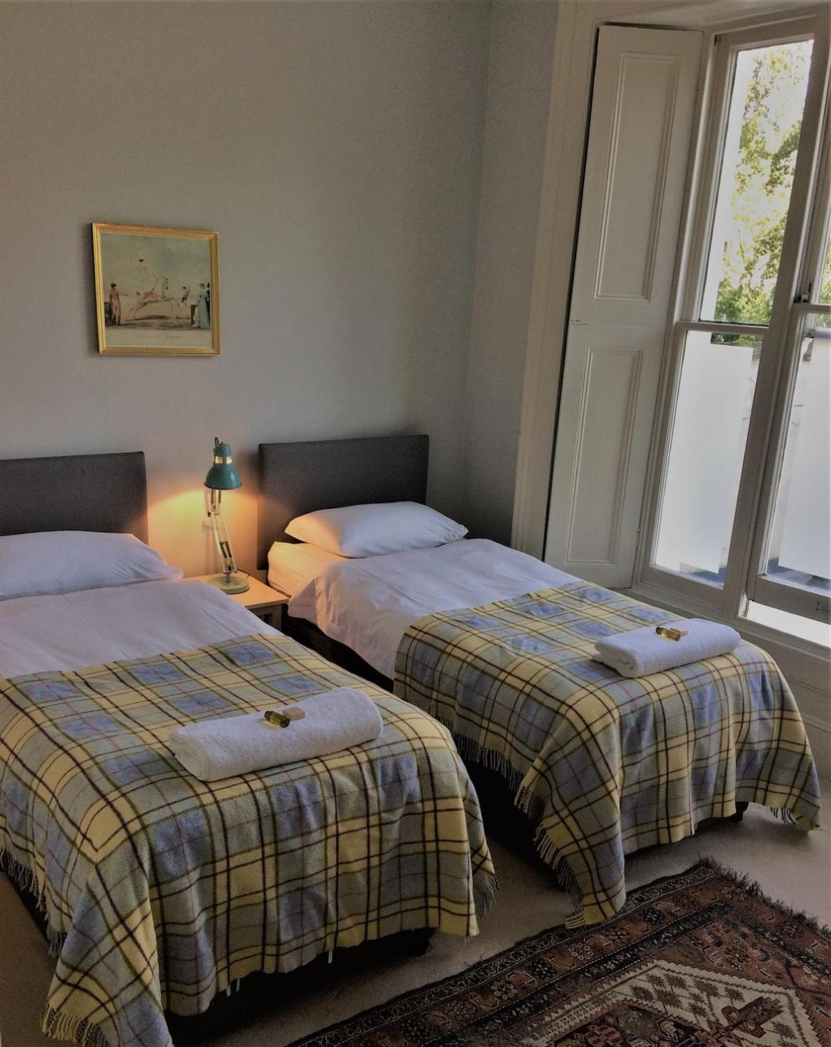 Notting Hill Charm -Sleeps 5 - Urban Retreat Διαμέρισμα Λονδίνο Εξωτερικό φωτογραφία