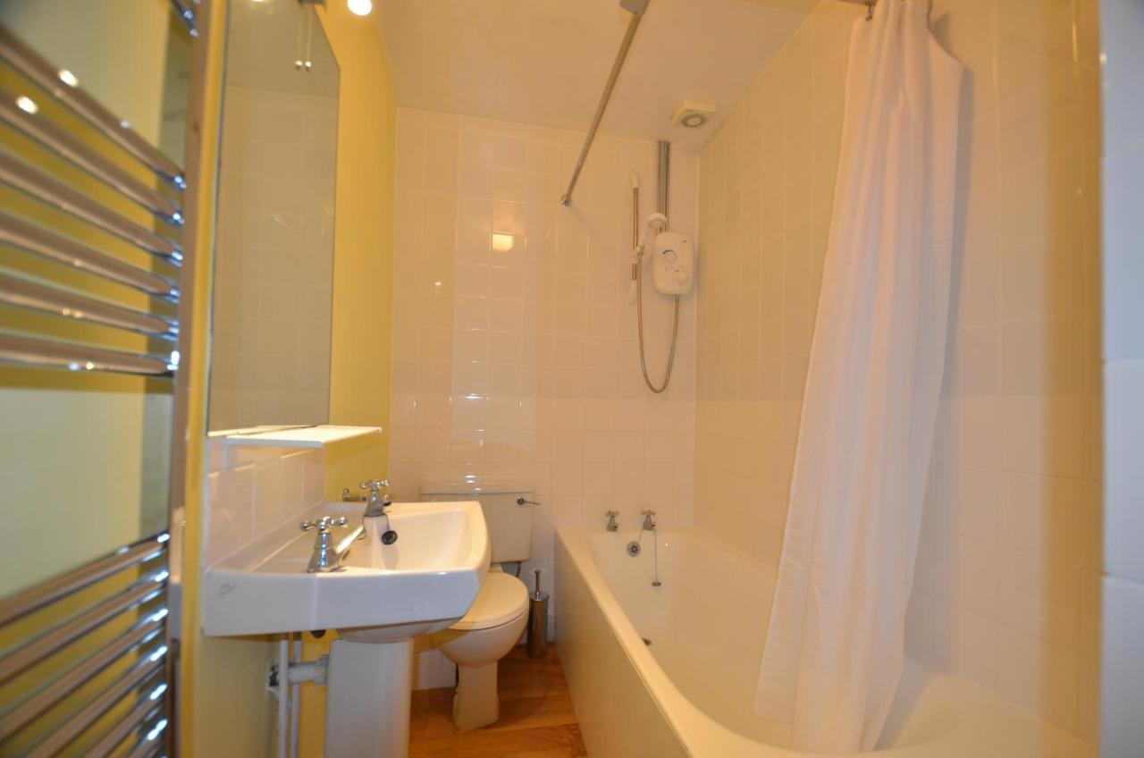 Notting Hill Charm -Sleeps 5 - Urban Retreat Διαμέρισμα Λονδίνο Εξωτερικό φωτογραφία