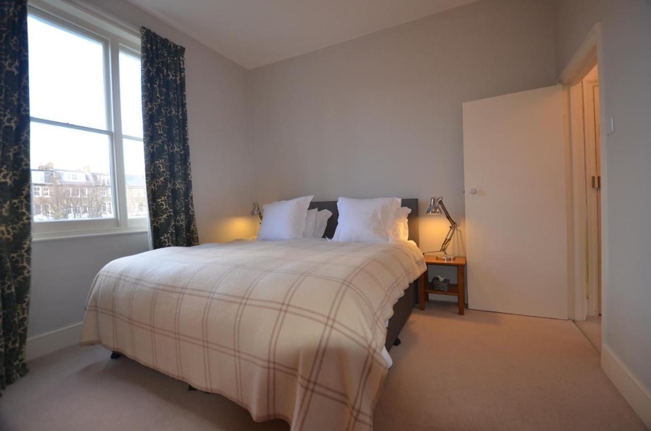 Notting Hill Charm -Sleeps 5 - Urban Retreat Διαμέρισμα Λονδίνο Εξωτερικό φωτογραφία